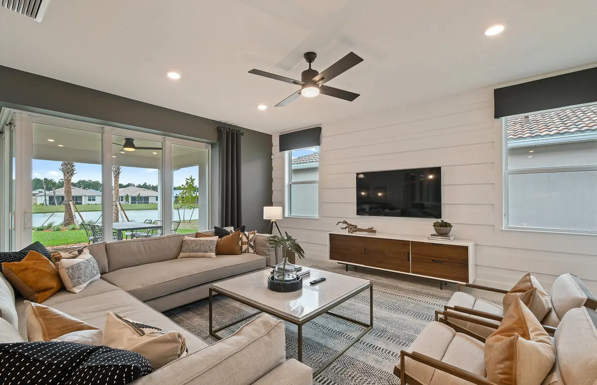 Gathering Room at 10261 SW Highpointe Drive Renown 278, Stuart