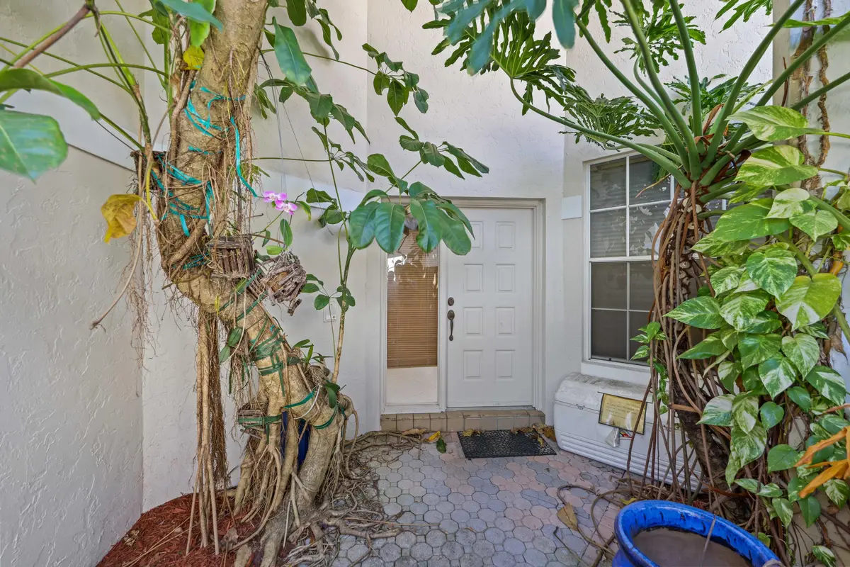 2502 NW 66th Dr - Entry at 2502 NW 66th Drive, Boca Raton
