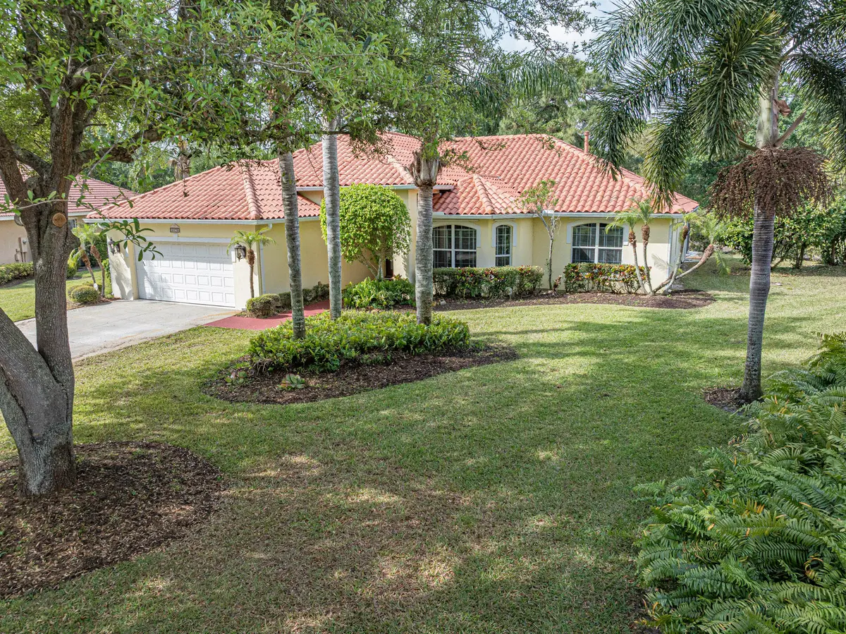FRONT at 5873 Pine Ridge Circle, Vero Beach