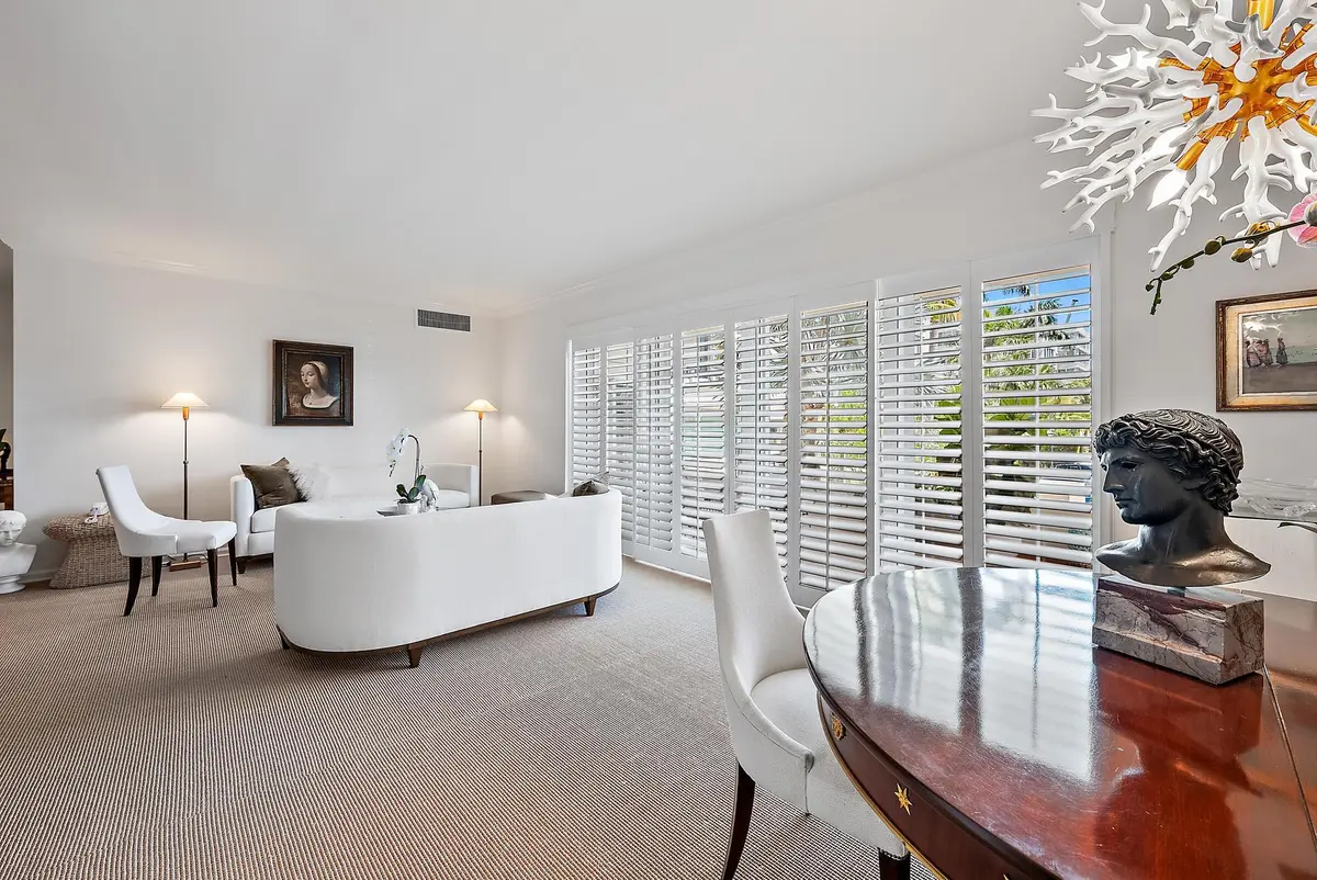 44 Cocoanut Row Unit B 124-12 at 44 Cocoanut Row 124 B, Palm Beach