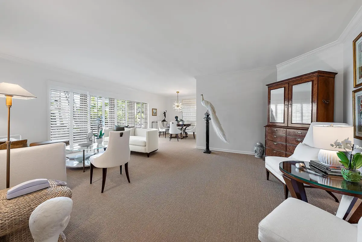 44 Cocoanut Row Unit B 124-7 at 44 Cocoanut Row 124 B, Palm Beach