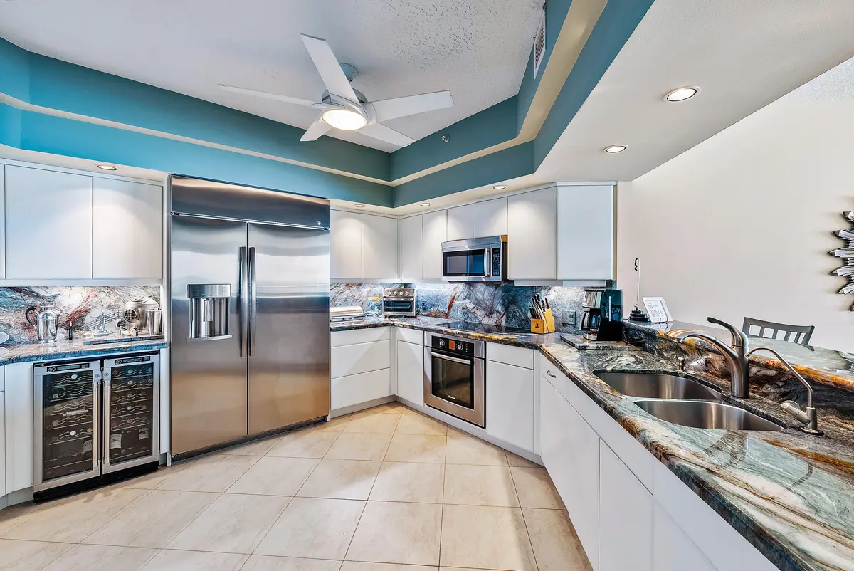 8650 S Ocean Dr PH5 MLS-14 at 8650 S Ocean Drive Ph-5, Jensen Beach