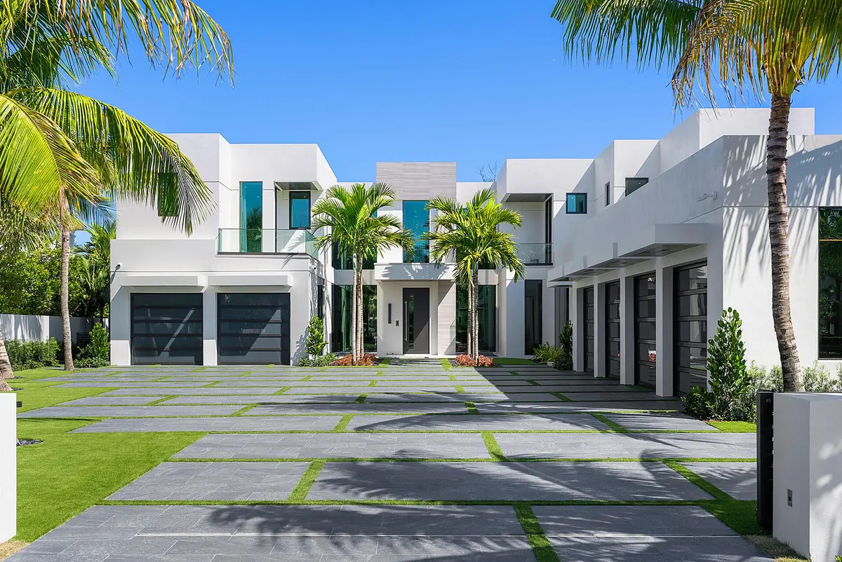 372_Alexander_Palm_Road_04 at 372 E Alexander Palm Road, Boca Raton