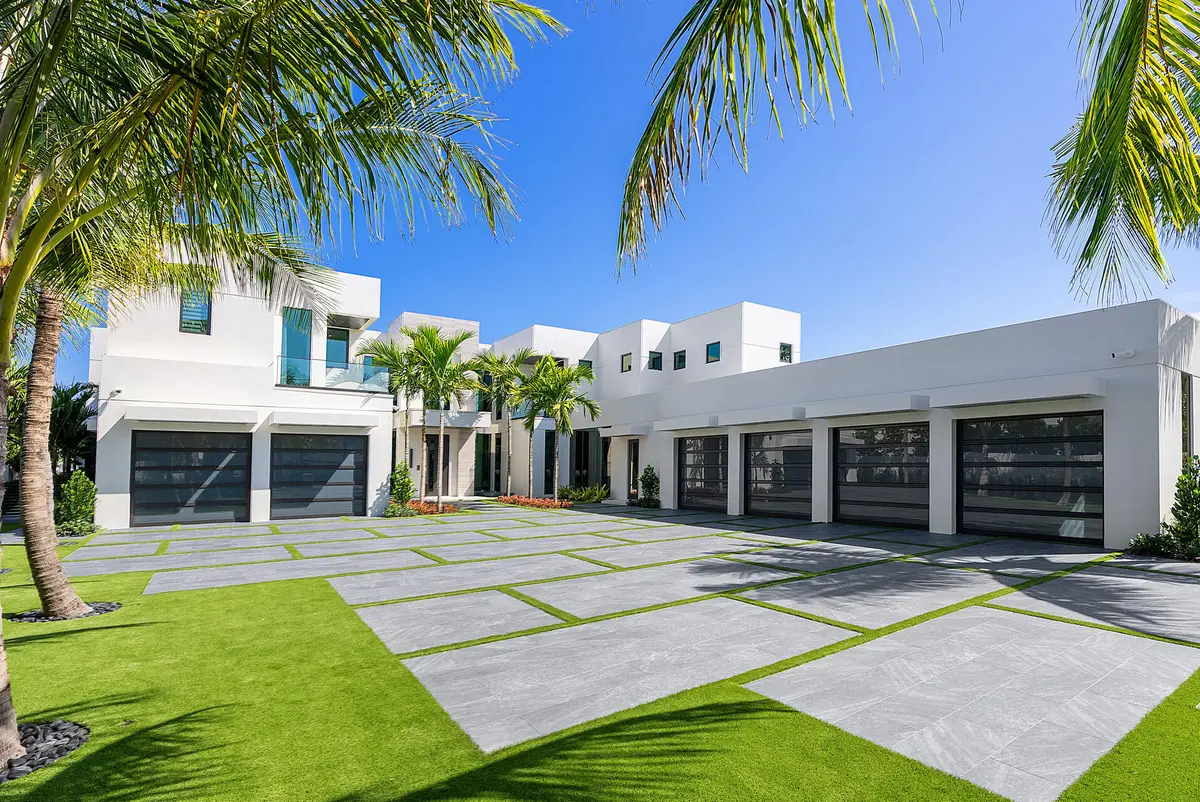 372_Alexander_Palm_Road_05 at 372 E Alexander Palm Road, Boca Raton