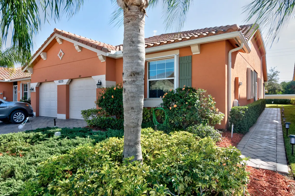 Villa to Love at 6375 Oxford Circle 104d, Vero Beach