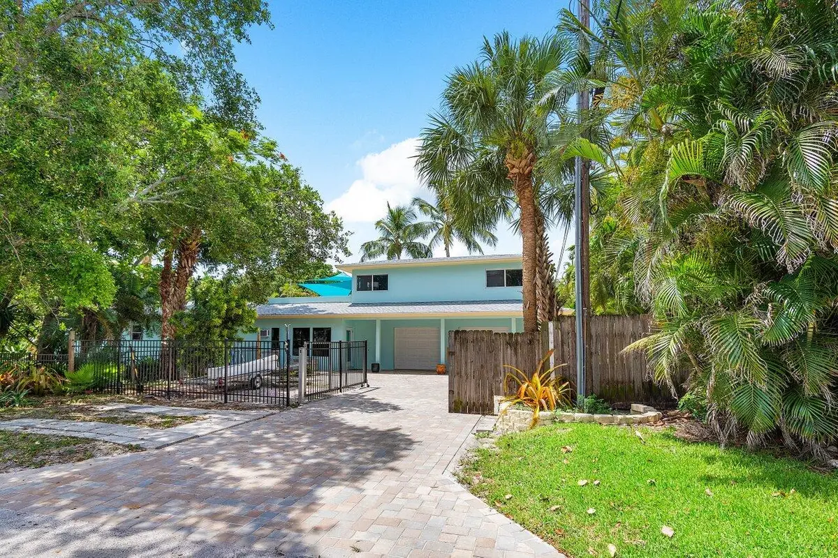 004-300Southeast7thAvenue-DelrayBeach-FL at 300 SE 7th Avenue, Delray Beach
