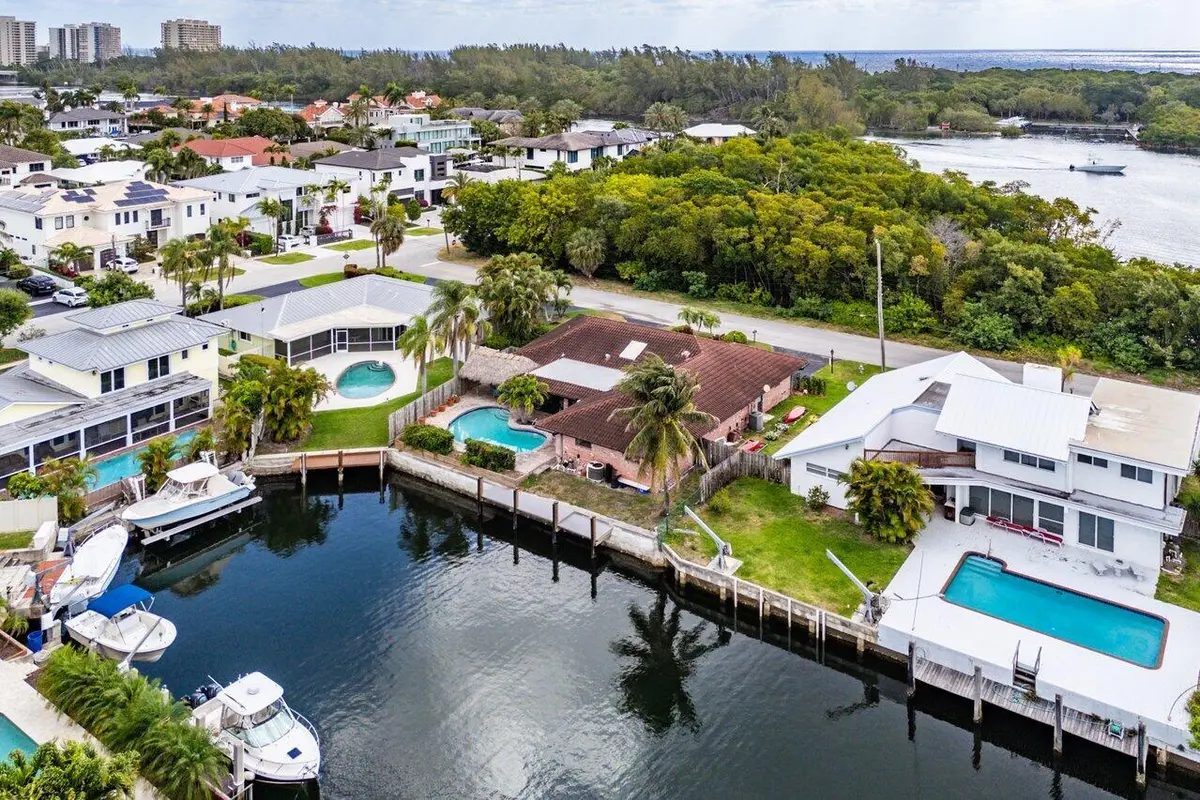 Protected Deepwater Canal at 3163 NE 8th Avenue, Boca Raton