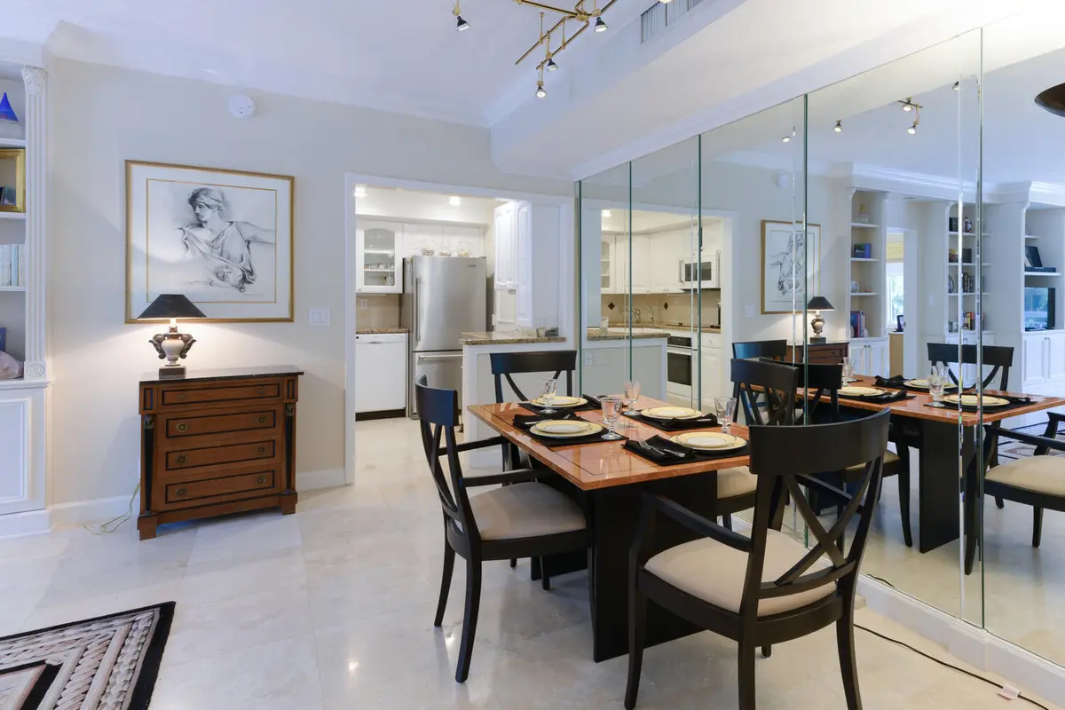 250 Bradley Pl Apt 210 Palm-large-013-00 at 250 Bradley Place 210, Palm Beach