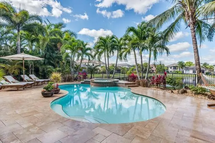 Pool5 at 3607 Collonade Drive, Wellington