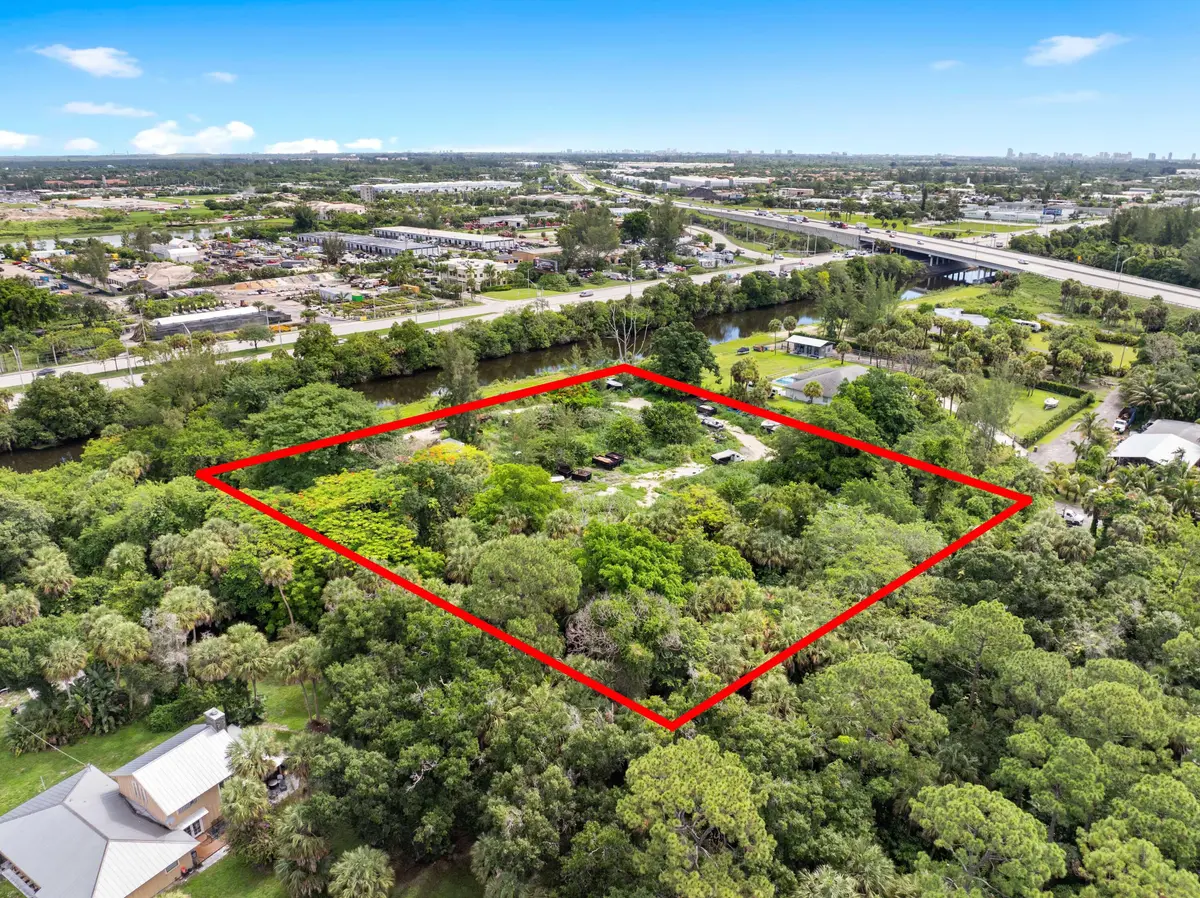 DJI_20240701105143_0510_D-line at 69 Armadillo Way, West Palm Beach
