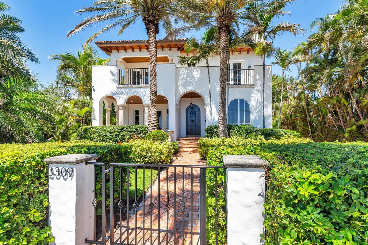 Front Facade at 3309 S Flagler Drive, West Palm Beach