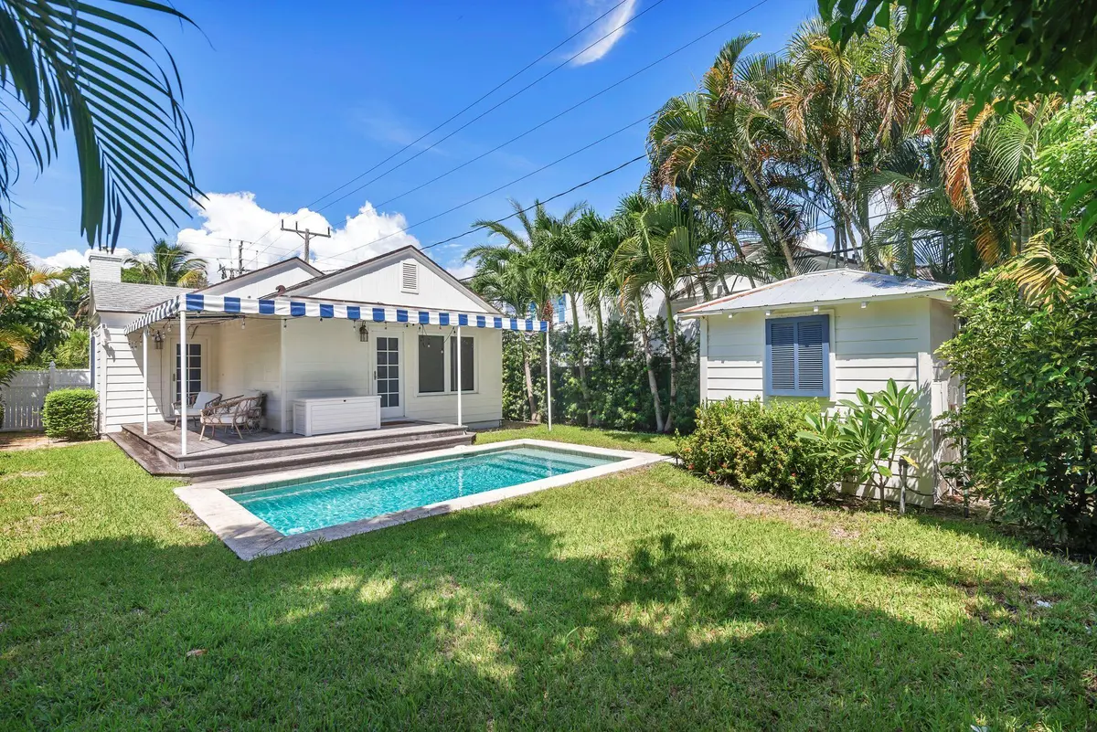 Backyard at 231 Cocoanut Row, Palm Beach