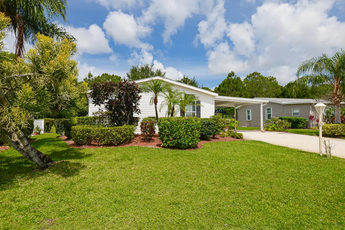 LR-3777 at 2924 Eagles Nest Way, Port St. Lucie