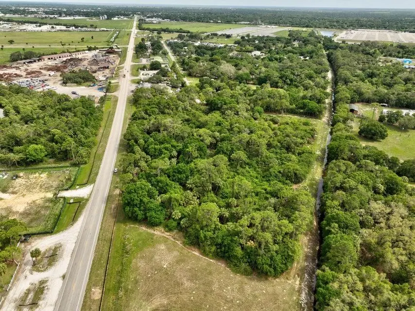 2357 NW 32 Drive, Okeechobee, FL – mixed-use property photo 3