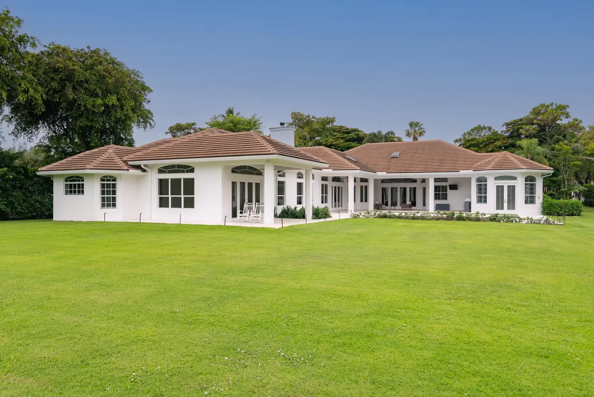 Backyard at 8246 Man O War Road, Palm Beach Gardens