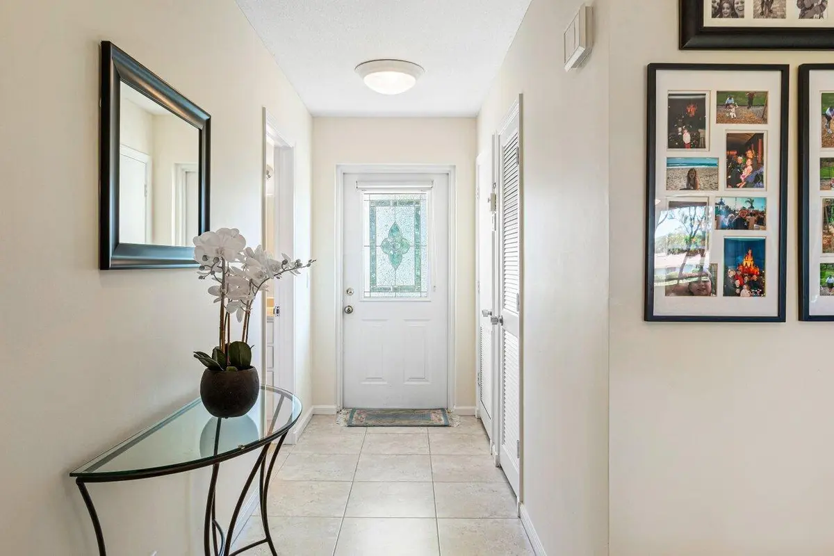 Entry at 4643 Kittiwake Court Kingfisher N, Boynton Beach