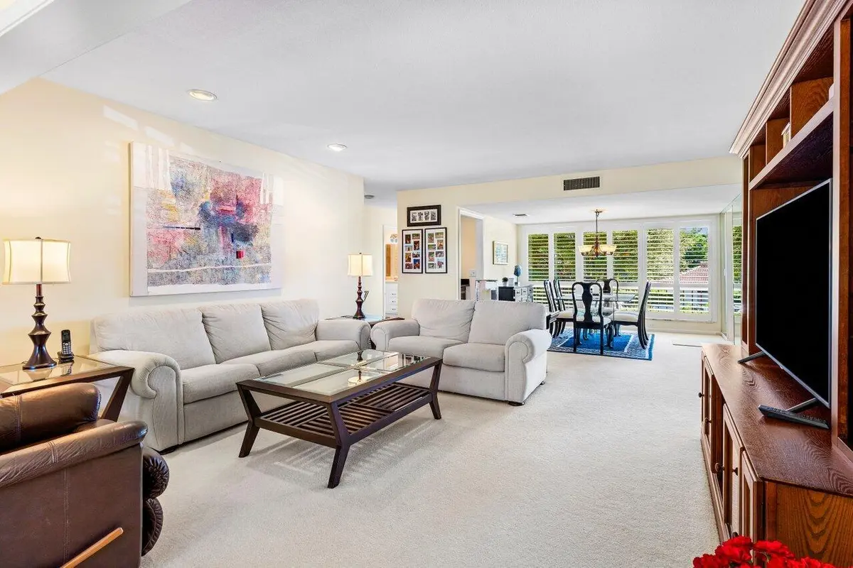 Interior living area at 4643 Kittiwake Court Kingfisher N, Boynton Beach