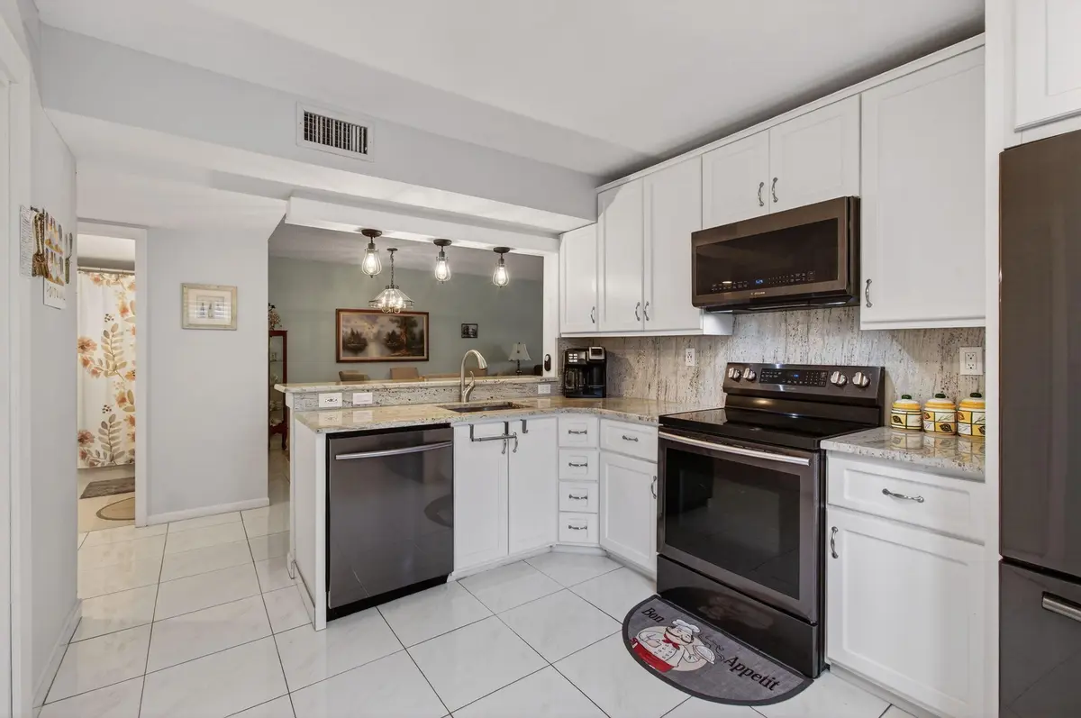 21-web-or-mls-DSC_3334 at 15450 Pembridge Avenue 189, Delray Beach