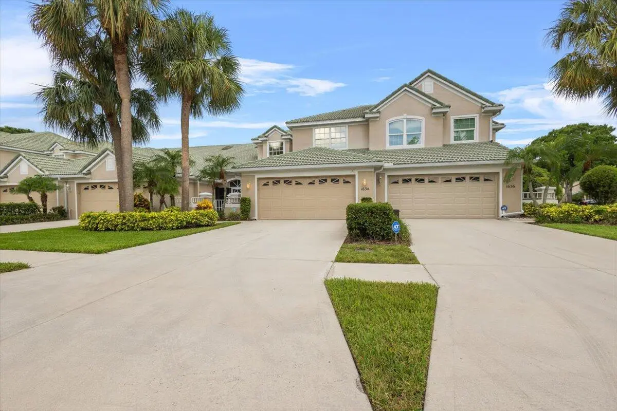 03-GG3A3426 at 1634 SW Harbour Isles Circle 89, Port St. Lucie