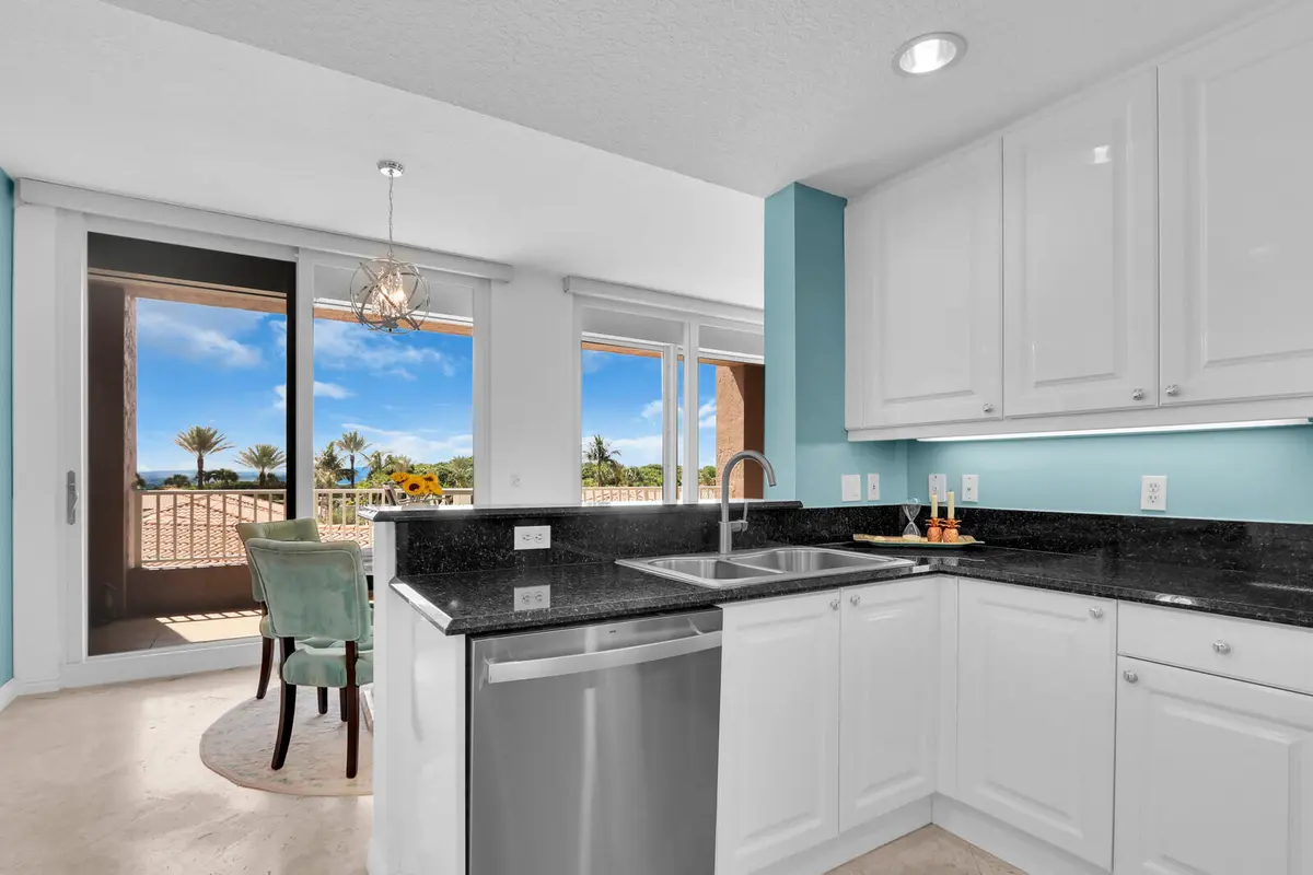 20_Image_20_mls at 700 Ocean Royale Way 202, Juno Beach