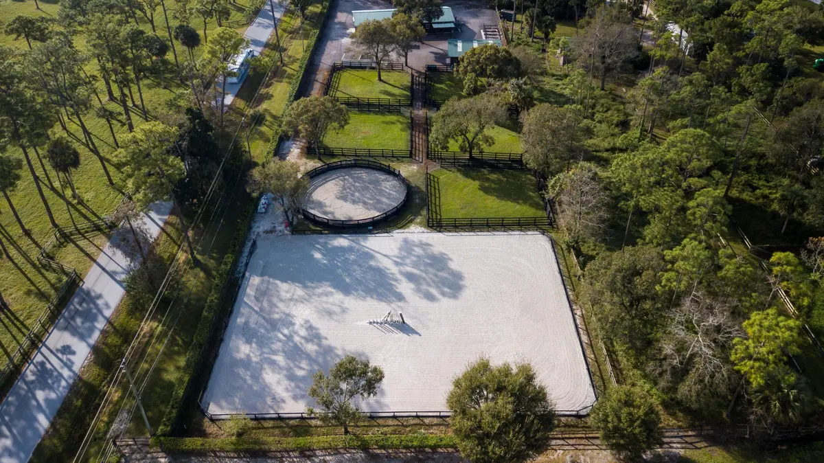 20230531205729083340000000-o at 13529 E Citrus Drive, Loxahatchee Groves