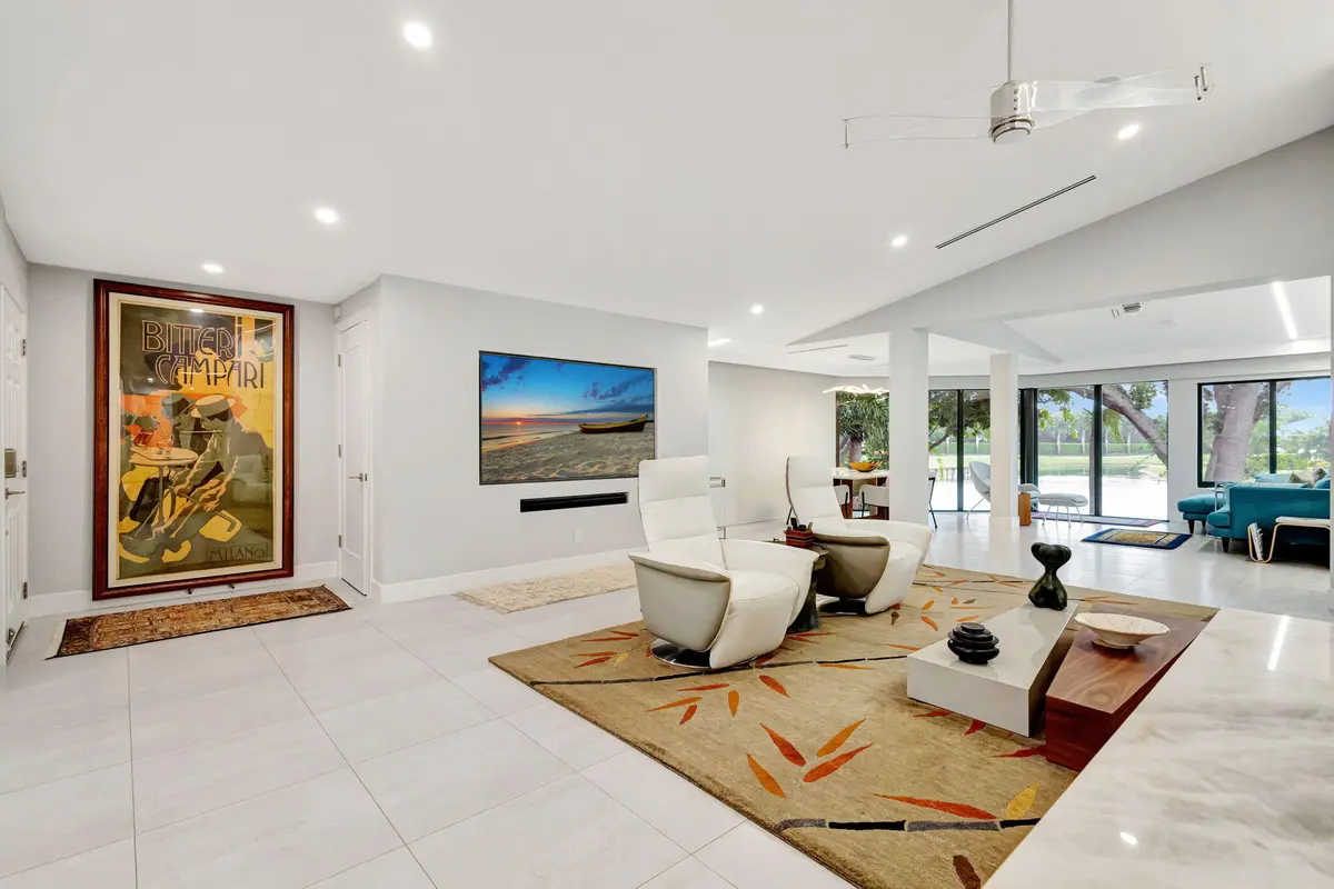 Living at 7430 Victory Lane 9903, Delray Beach