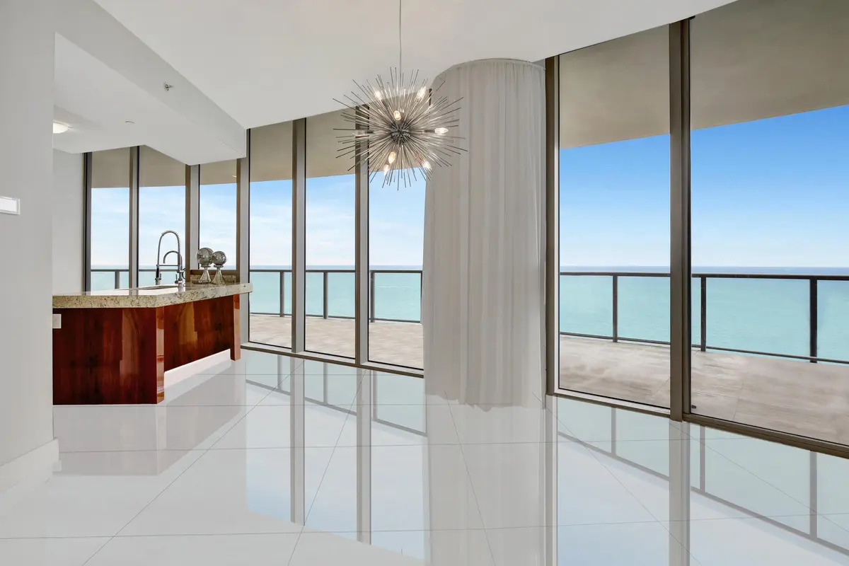 Dining room at 9703 Collins Avenue Ph 2700, Bal Harbour