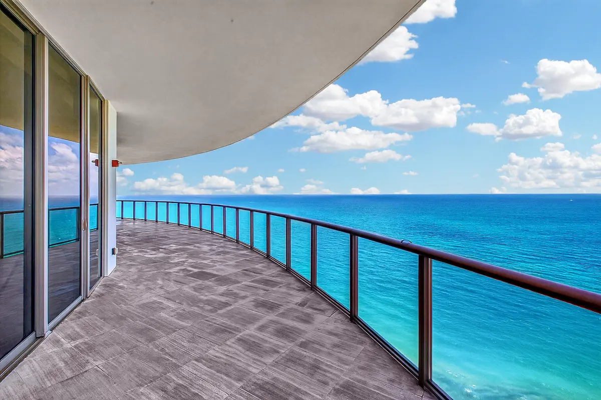Wrap-around Balcony at 9703 Collins Avenue Ph 2700, Bal Harbour