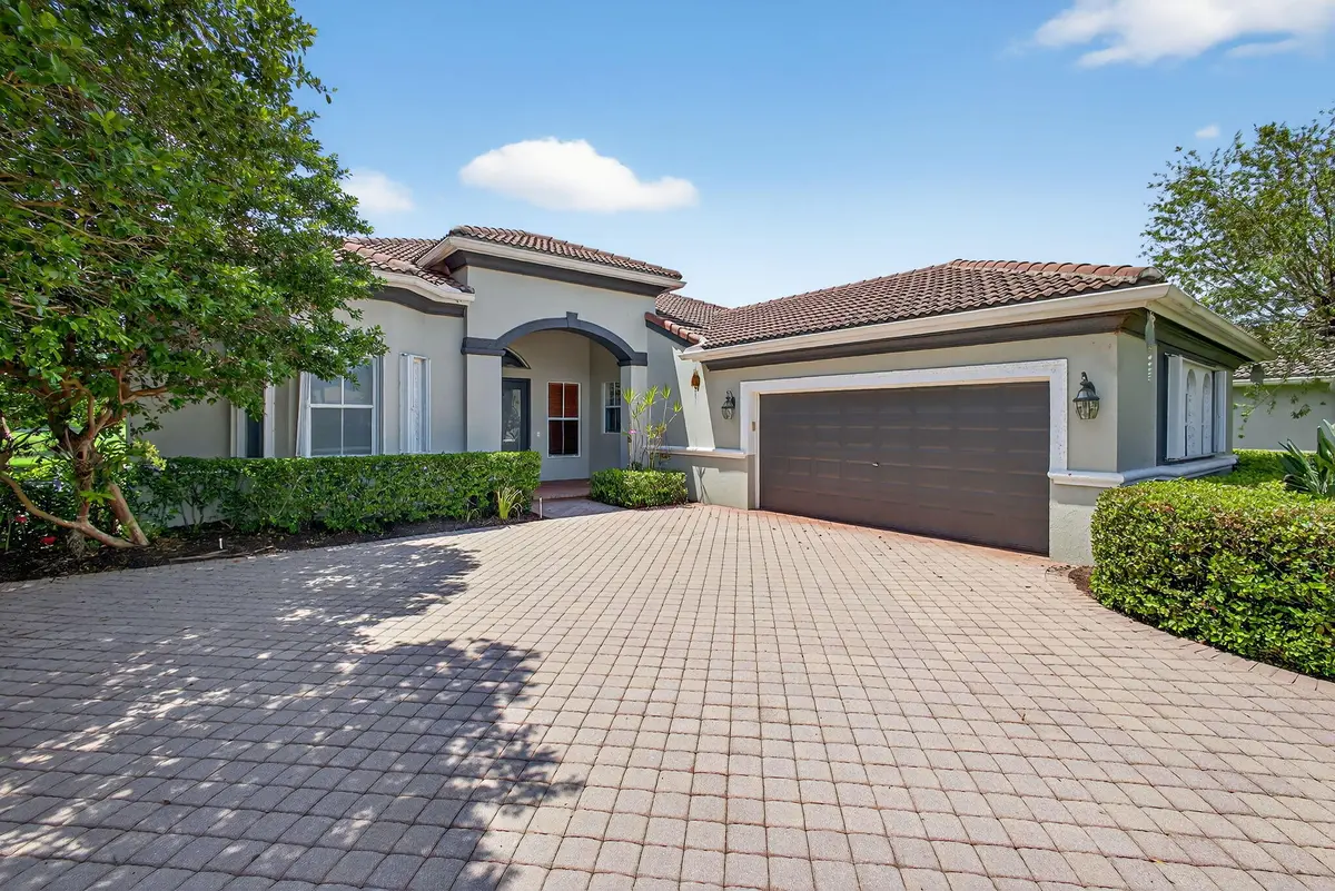 5-web-or-mls-5D1A5343 at 7411 Ironhorse Boulevard, West Palm Beach