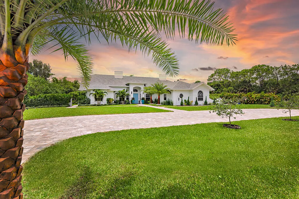 8852 154 Court N at 8852 154 Court, Palm Beach Gardens