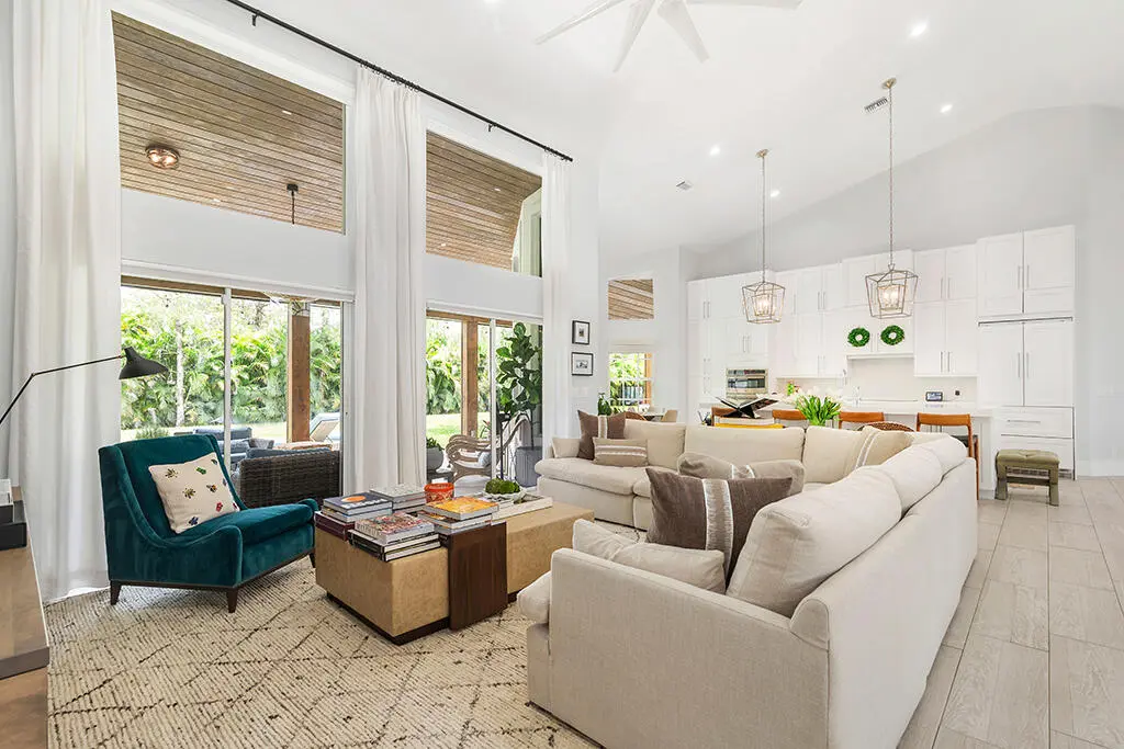 8852 154 Court N at 8852 154 Court, Palm Beach Gardens