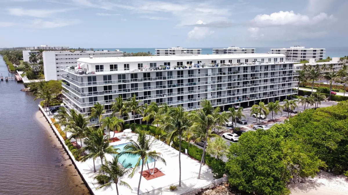 dji_fly_20250710_140552_533_175217083619 at 2560 S Ocean Boulevard 416, Palm Beach