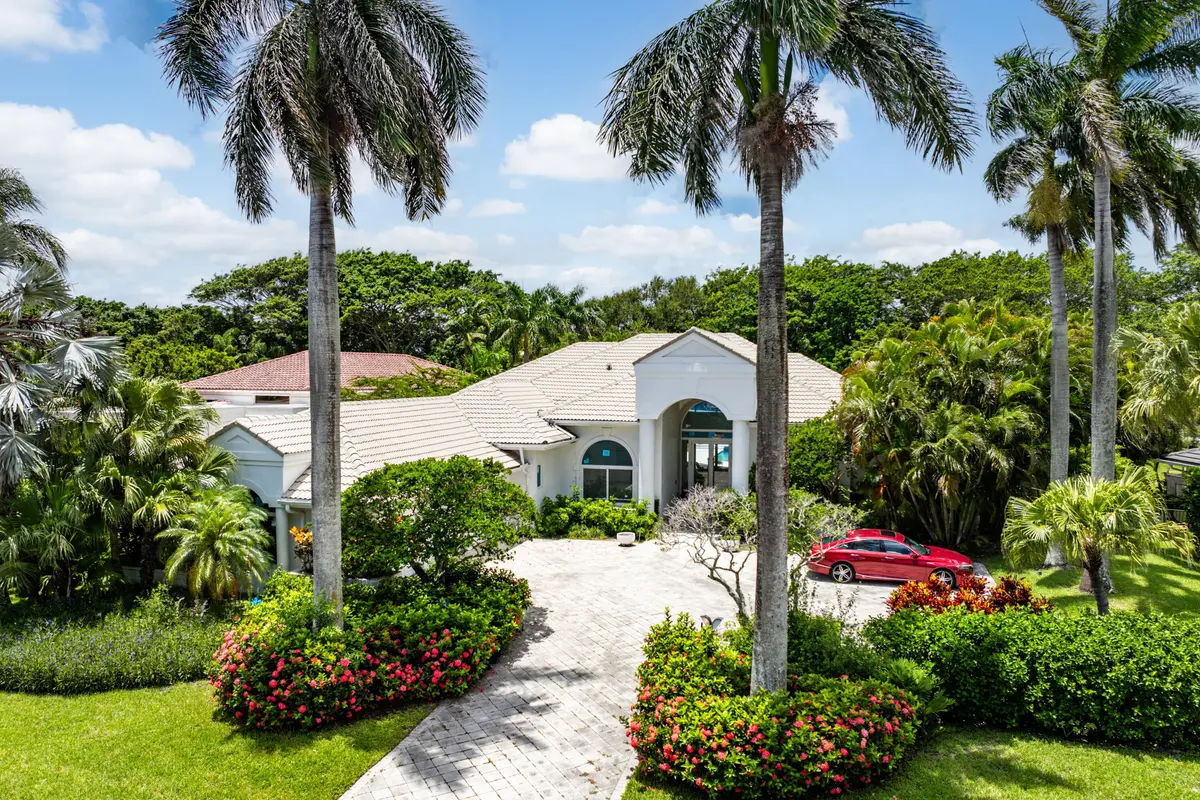 Front view 2 at 13795 Le Bateau Lane, Palm Beach Gardens