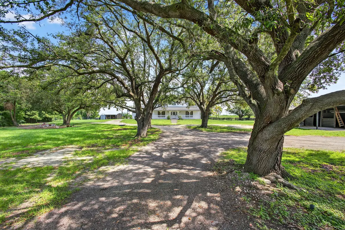 3-web-or-mls-BS1A8125 at 16229 Rustic Rd Road, Wellington
