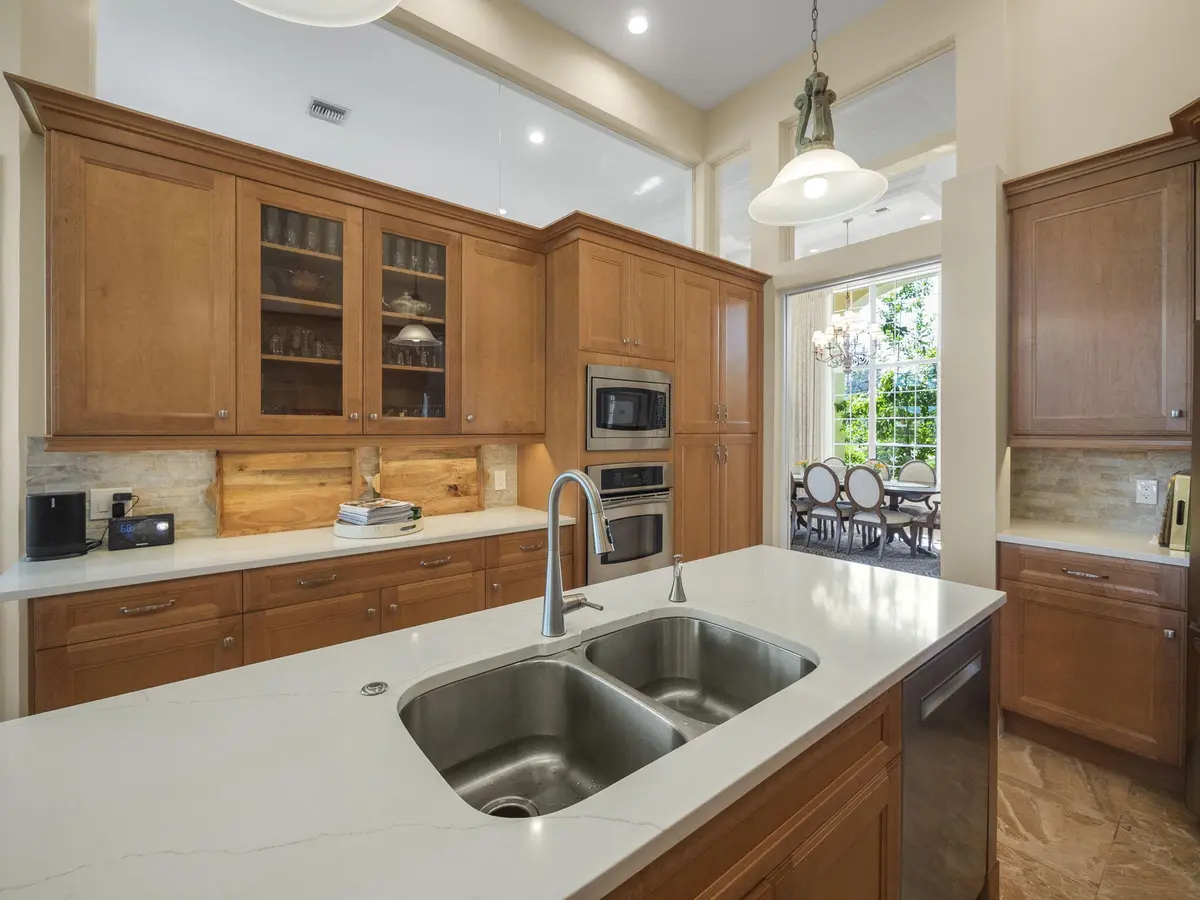 6-web-or-mls-005 at 66 St James Drive, Palm Beach Gardens