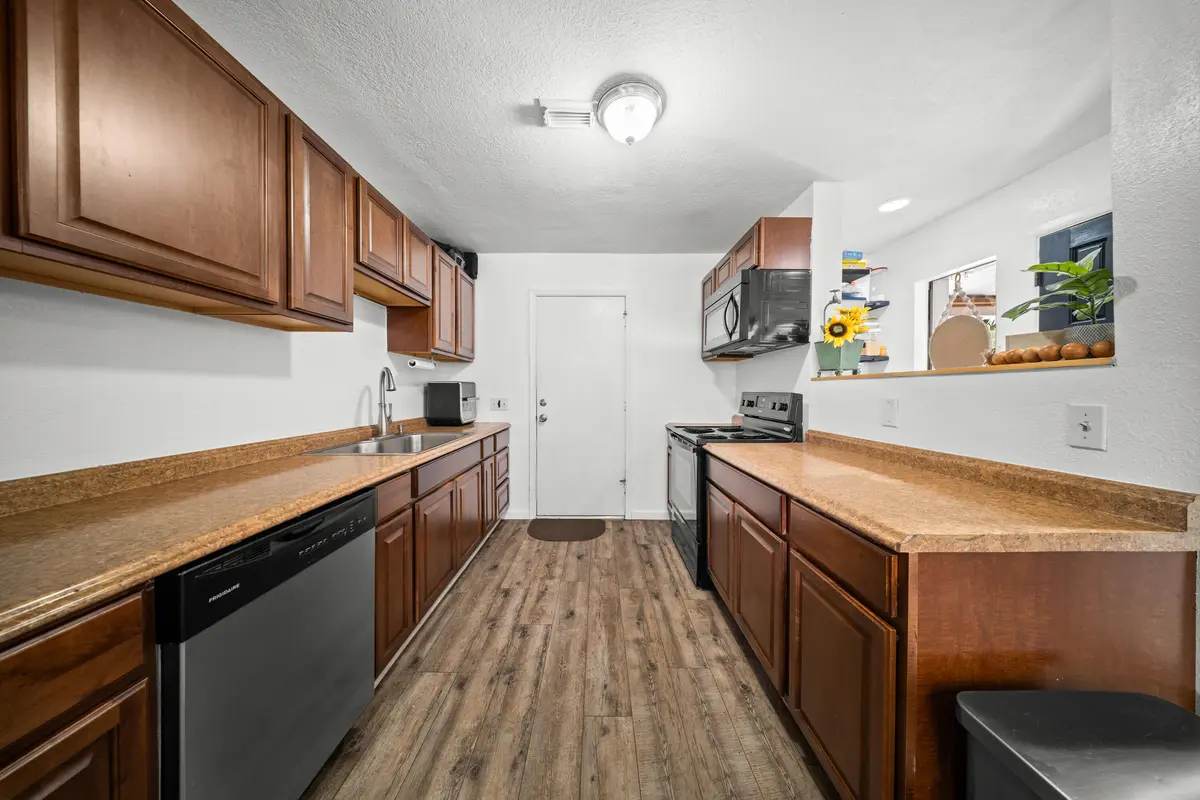 Kitchen at 5900 Raintree Trail, Fort Pierce