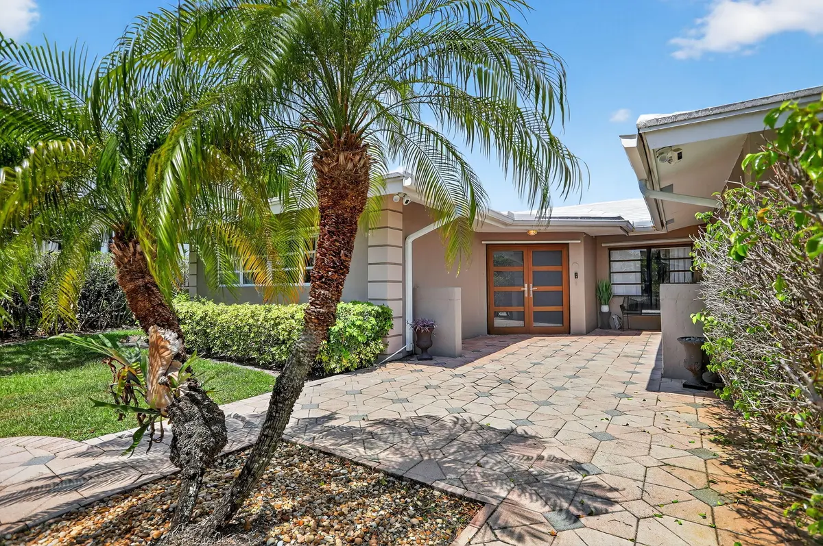 19-web-or-mls-001L8273 at 1711 W Terra Mar Drive, Lauderdale-By-The-Sea