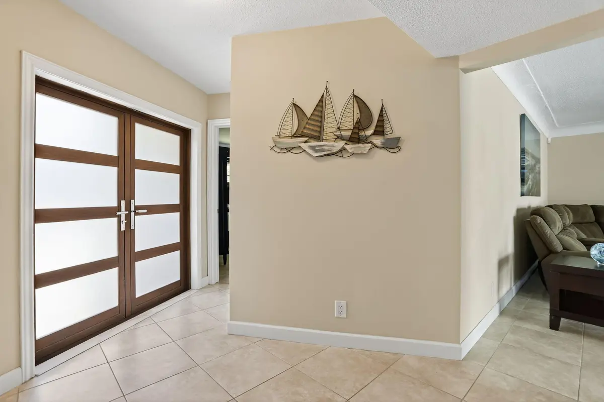 20-web-or-mls-001L8277 at 1711 W Terra Mar Drive, Lauderdale-By-The-Sea