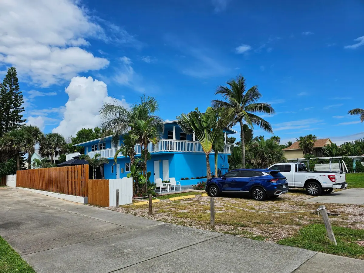 1115 S Ocean Drive 3, Fort Pierce, FL – photo 2