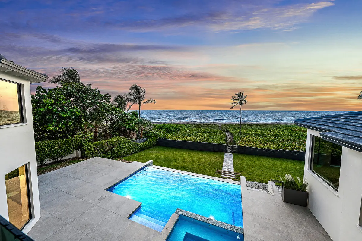 View Sunrise at 22 Ocean Drive, Jupiter Inlet Colony