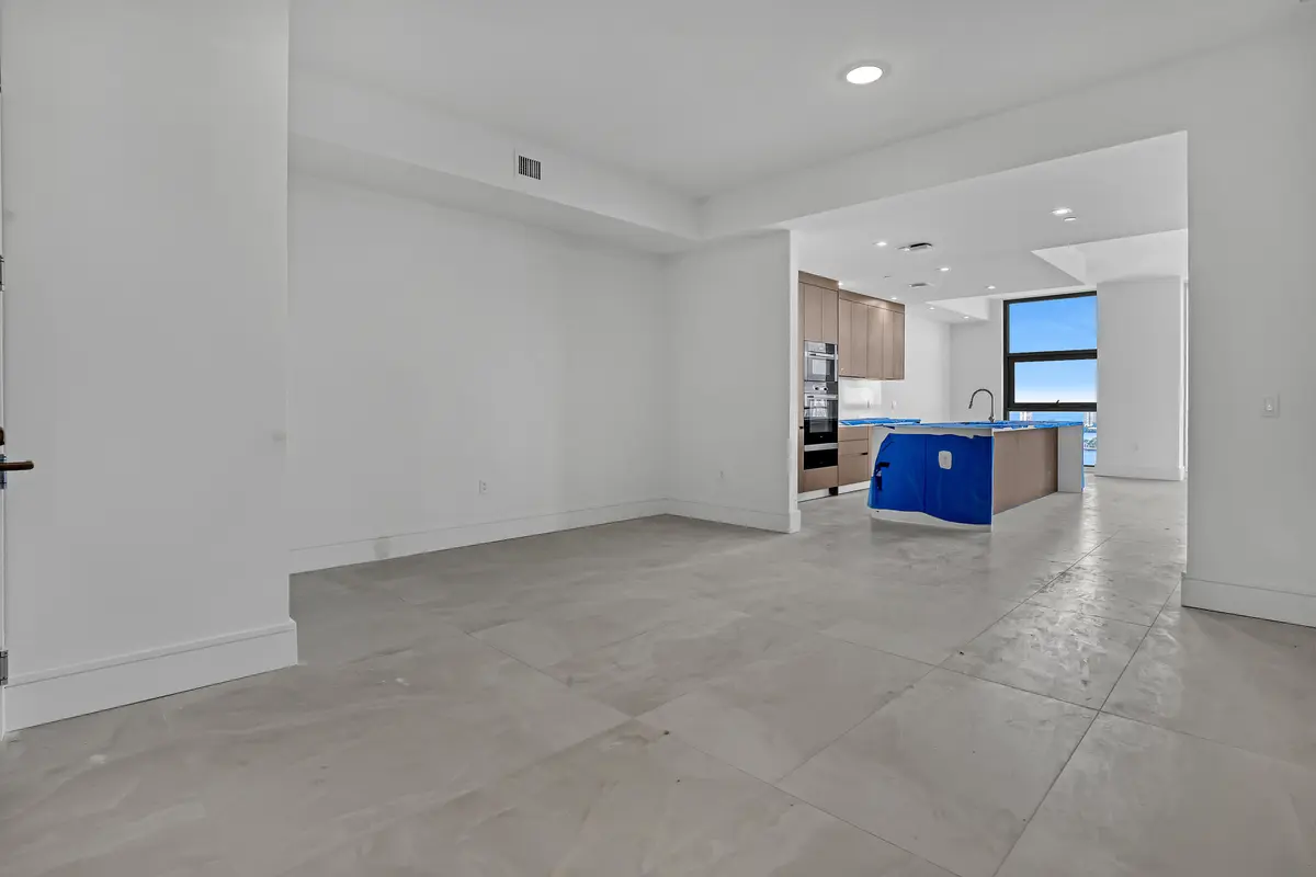 220 Lake Shore #N-2103 (6) at 220 Lake Shore Drive N-2103, Lake Park