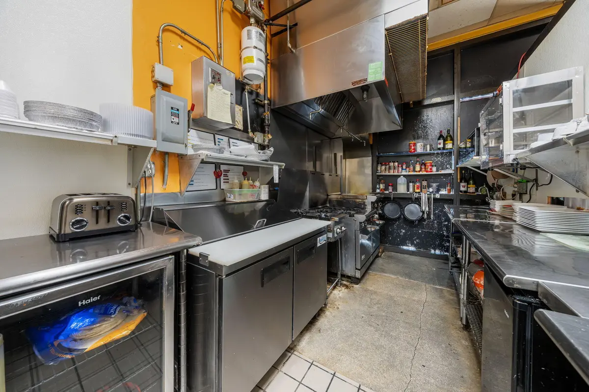 16-web-or-mls-DSC07764 at 212 S Olive Avenue Mu-7, West Palm Beach