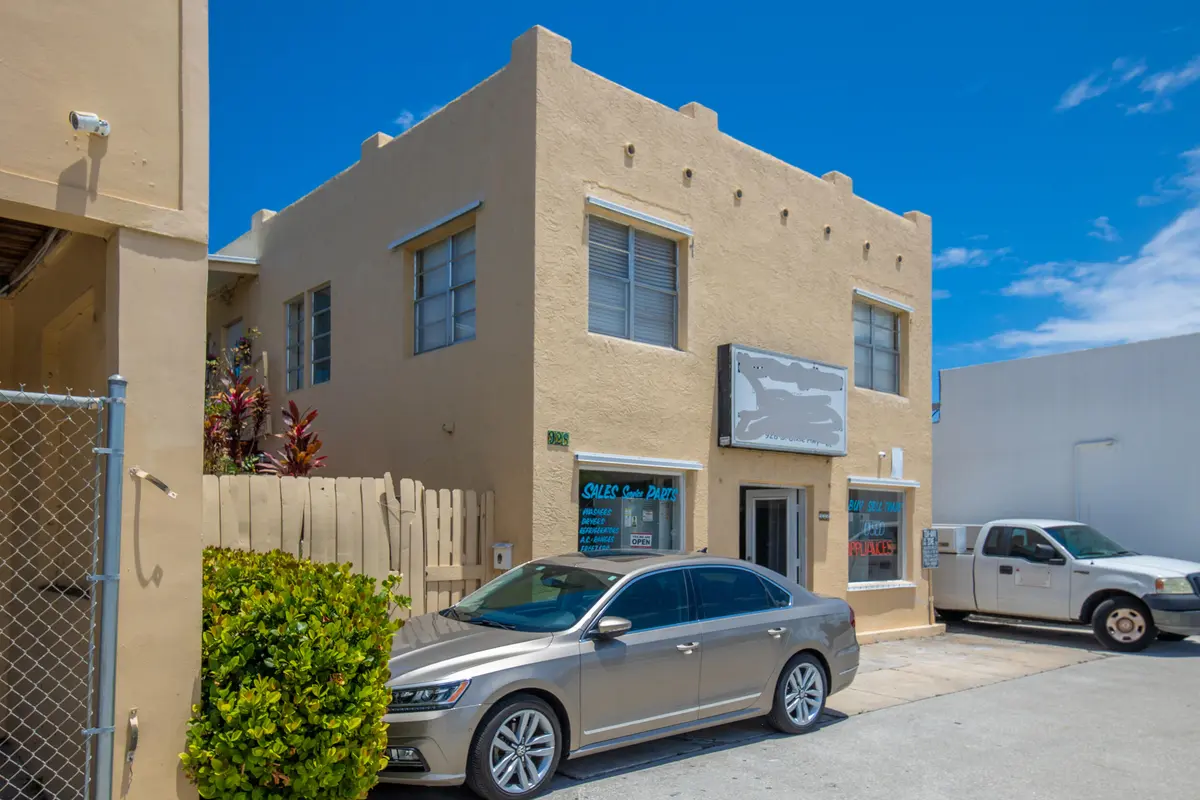 4R7A9678 at 928 S Dixie Highway, Lake Worth Beach