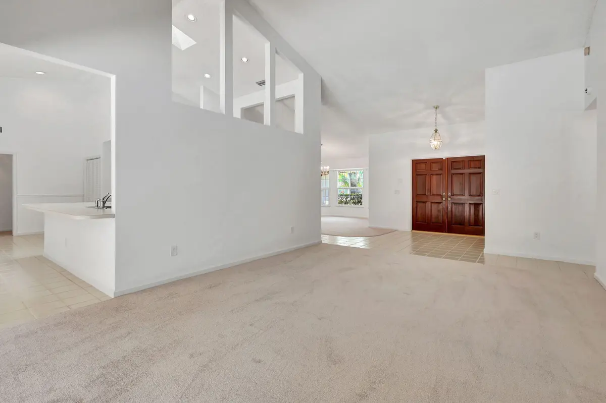 11-web-or-mls-1819Staimford_21 at 1819 Staimford Circle, Wellington