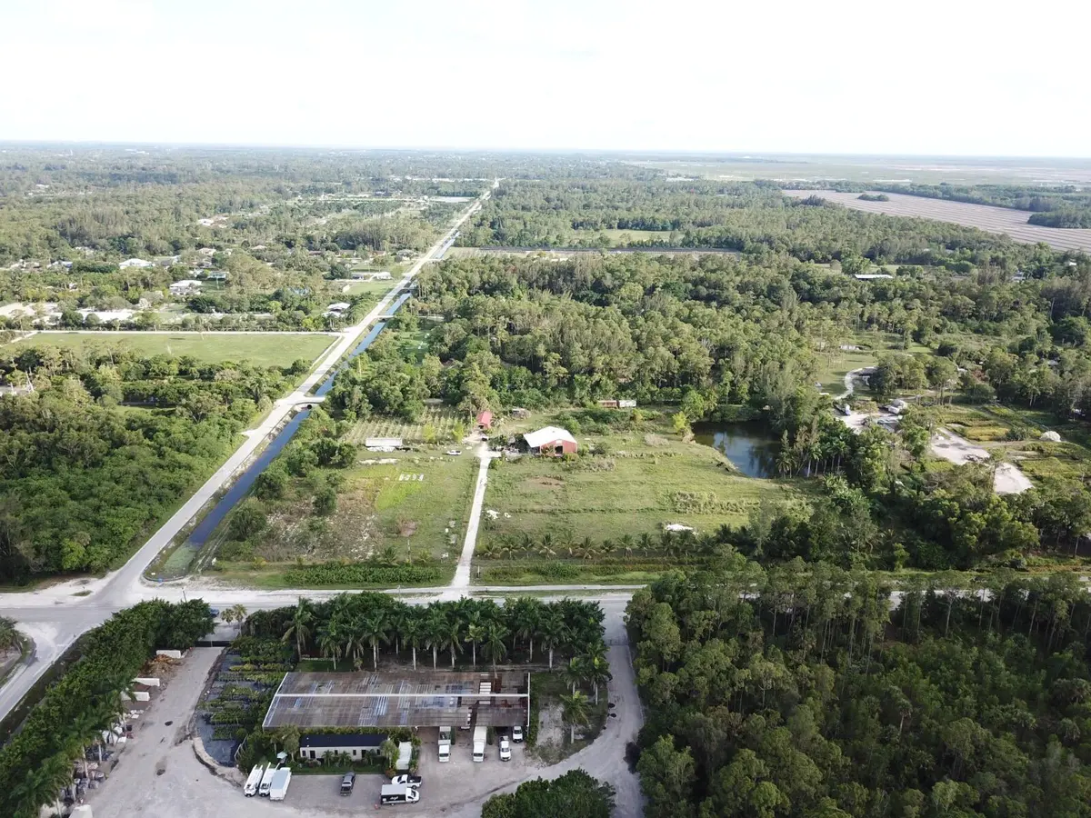 151af4dd-149e-4cc6-a3f4-9f42de2a71eb at 15550 Okeechobee Boulevard, Loxahatchee Groves