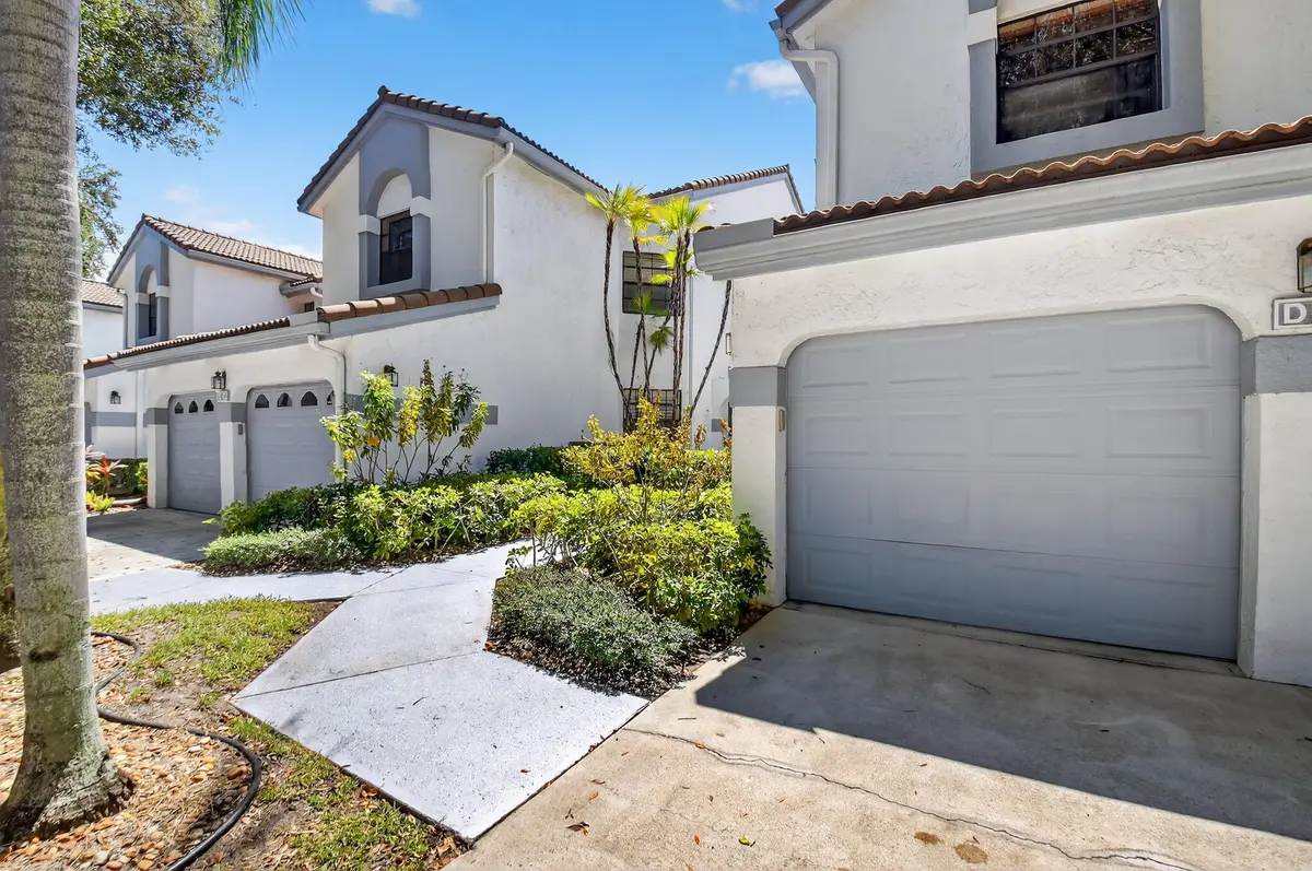 3-web-or-mls-003_DSC_0945 at 5382 Venetia Court D, Boynton Beach