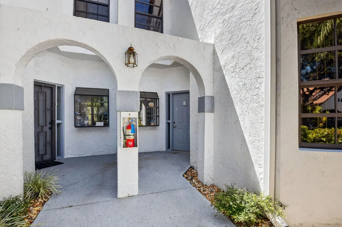 7-web-or-mls-007_DSC_0964 at 5382 Venetia Court D, Boynton Beach