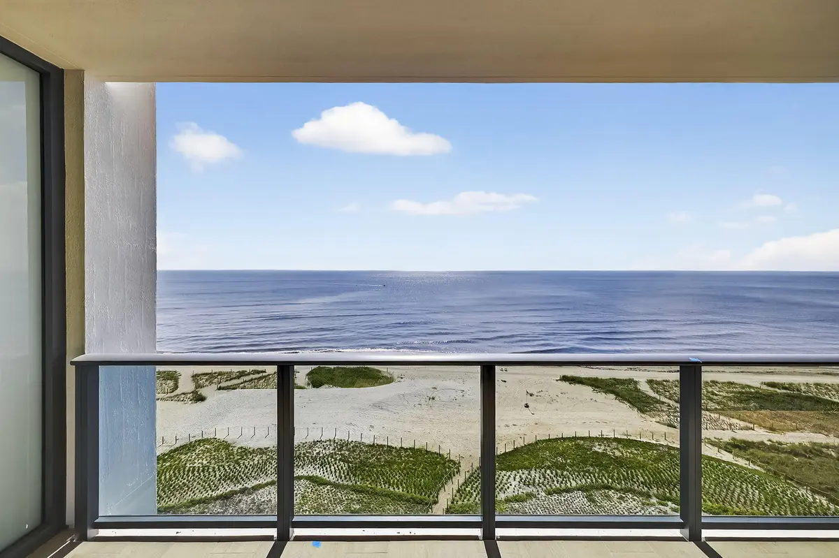 18-web-or-mls-014_3W7A6767 at 900 N Ocean Blvd 904, Pompano Beach
