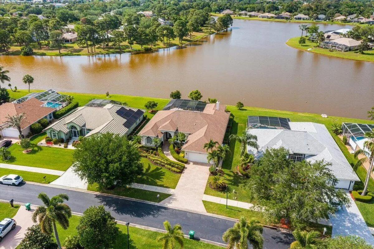20240405220438169502000000-o at 212 SW Whitewood Drive, Port St. Lucie