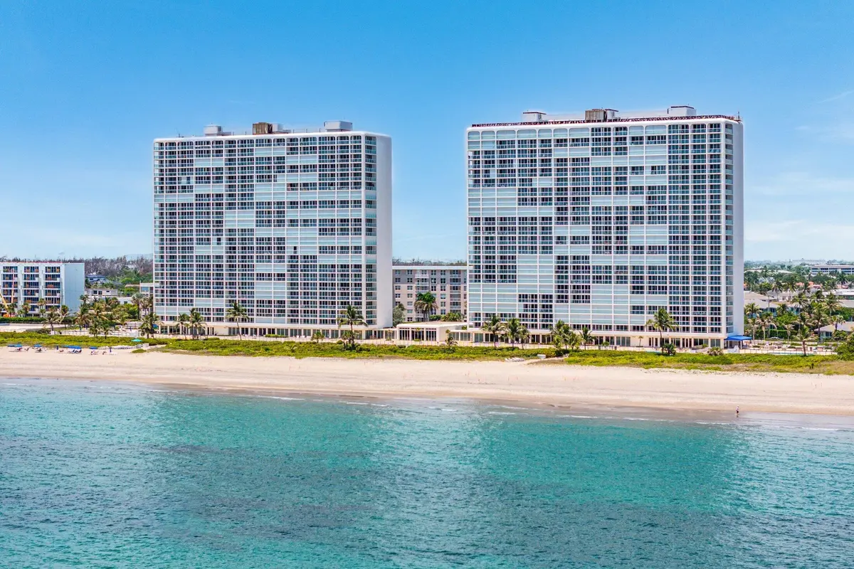 Ocean Towers at 2800 S Ocean Boulevard 4-E, Boca Raton